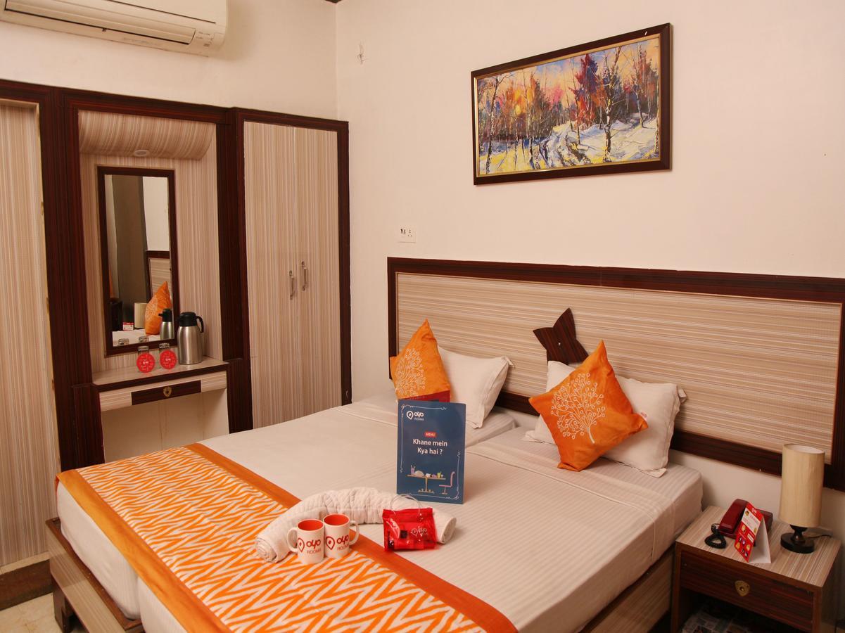 ורנאסי Hotel Lara India מראה חיצוני תמונה