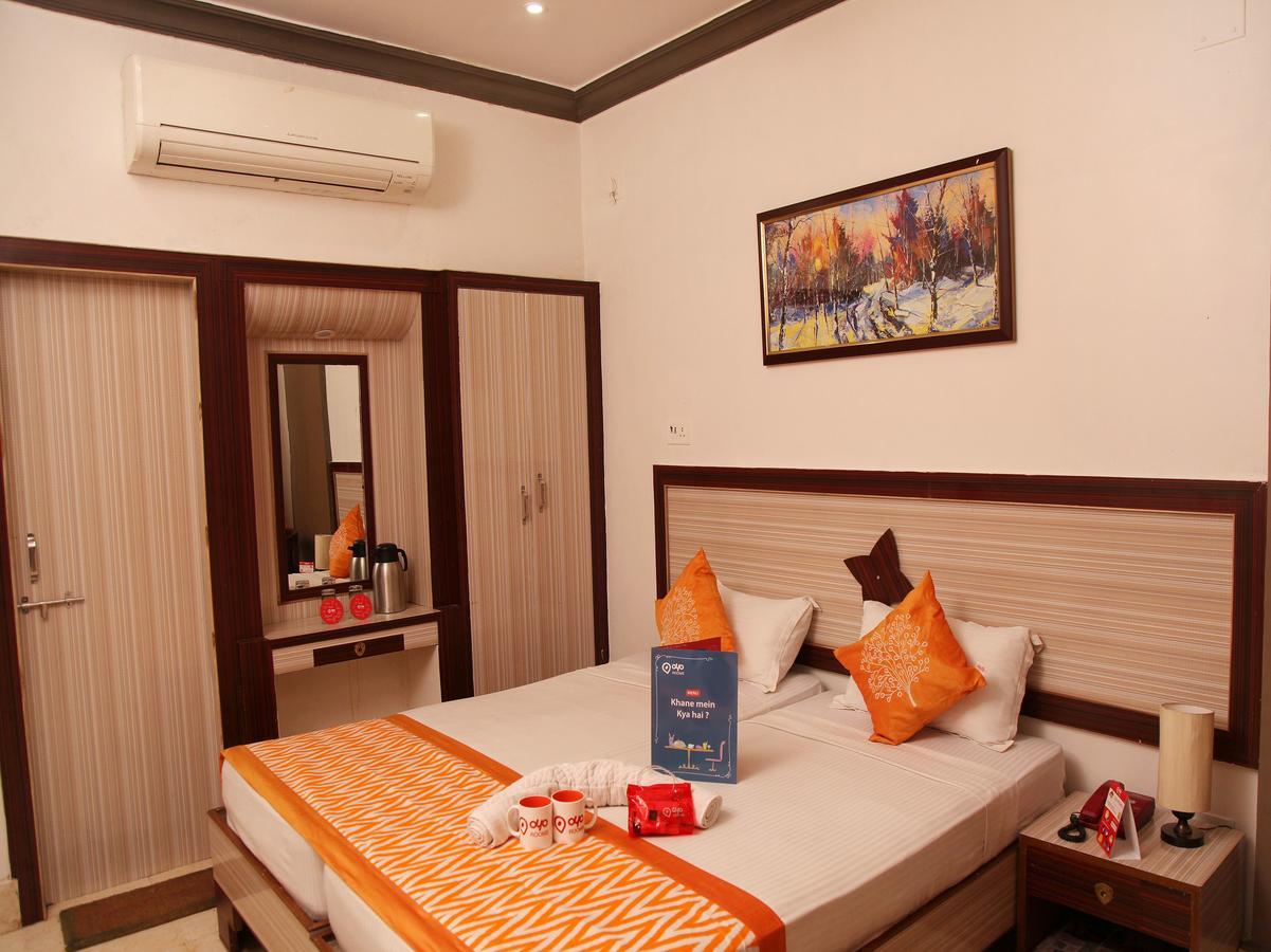 ורנאסי Hotel Lara India מראה חיצוני תמונה